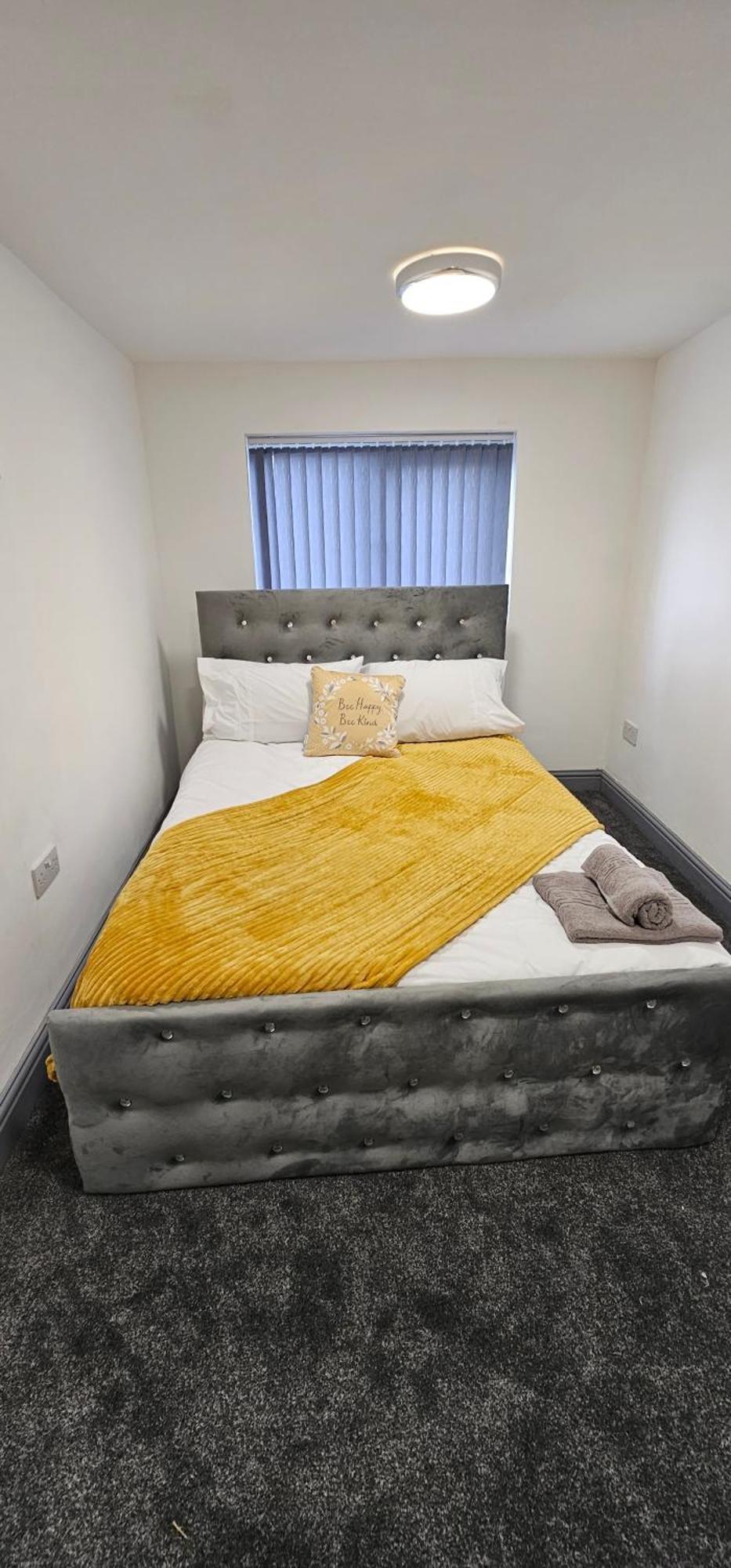 Luxury Four Bedroom House Bradford  Buitenkant foto